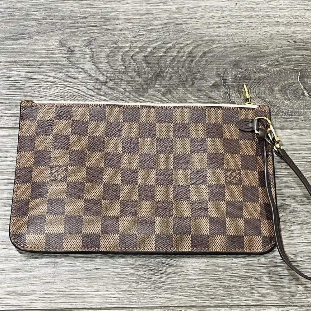LOUIS VUITTON Damier Ebene Light PINK Pochette Rose Neverfull Ballerine Wristlet